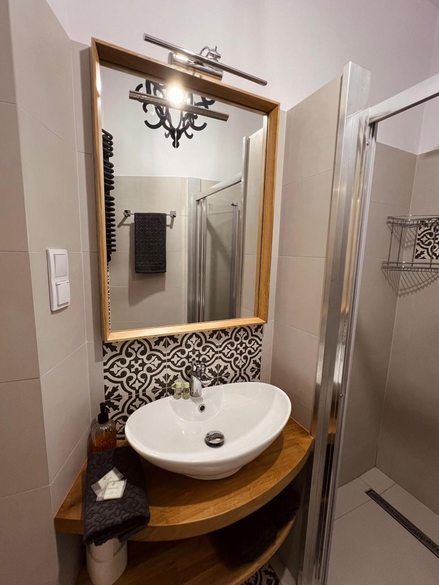 Apartament Rozy Cracovie Extérieur photo